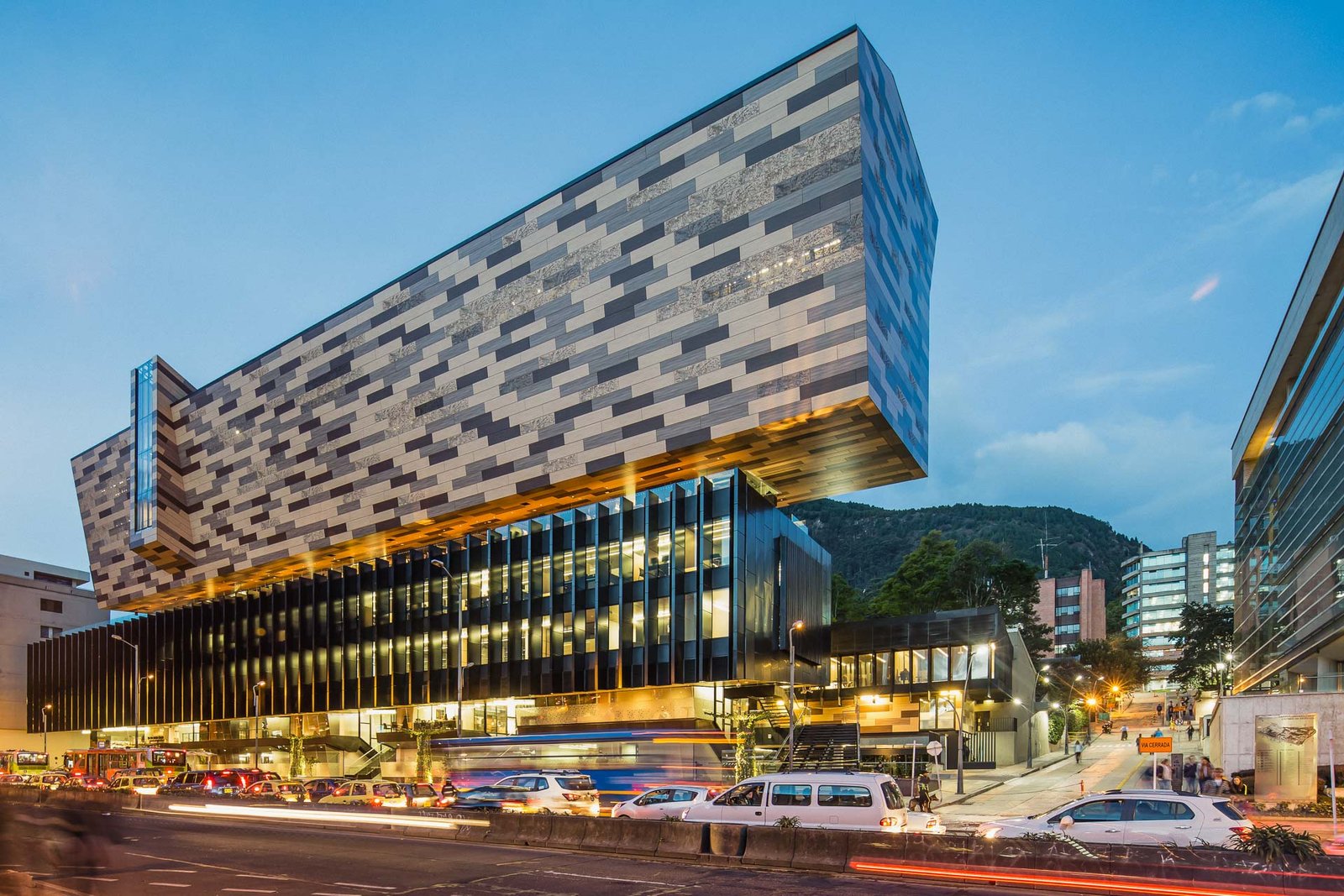 udeb – universidad ciudad- Bogotá